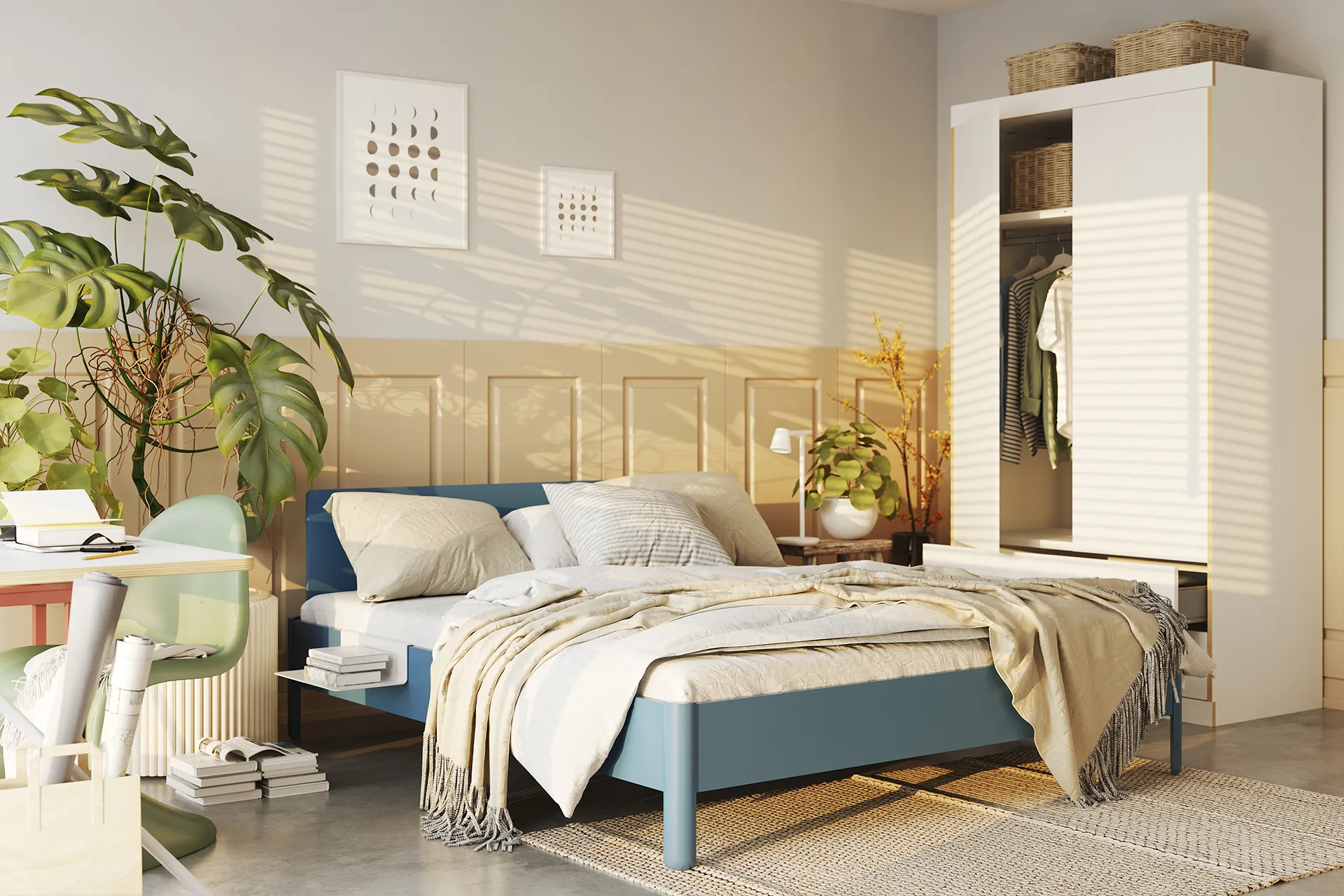 NAIT Bett 180x200 silbertannenblau mit Kopfteil und einem weißen Sideboard als Nachttisch mit Kissen und Tagesdecke in einem sonnigen Schlafzimmer mit Kleiderschrank, Teppich und Gummibaum